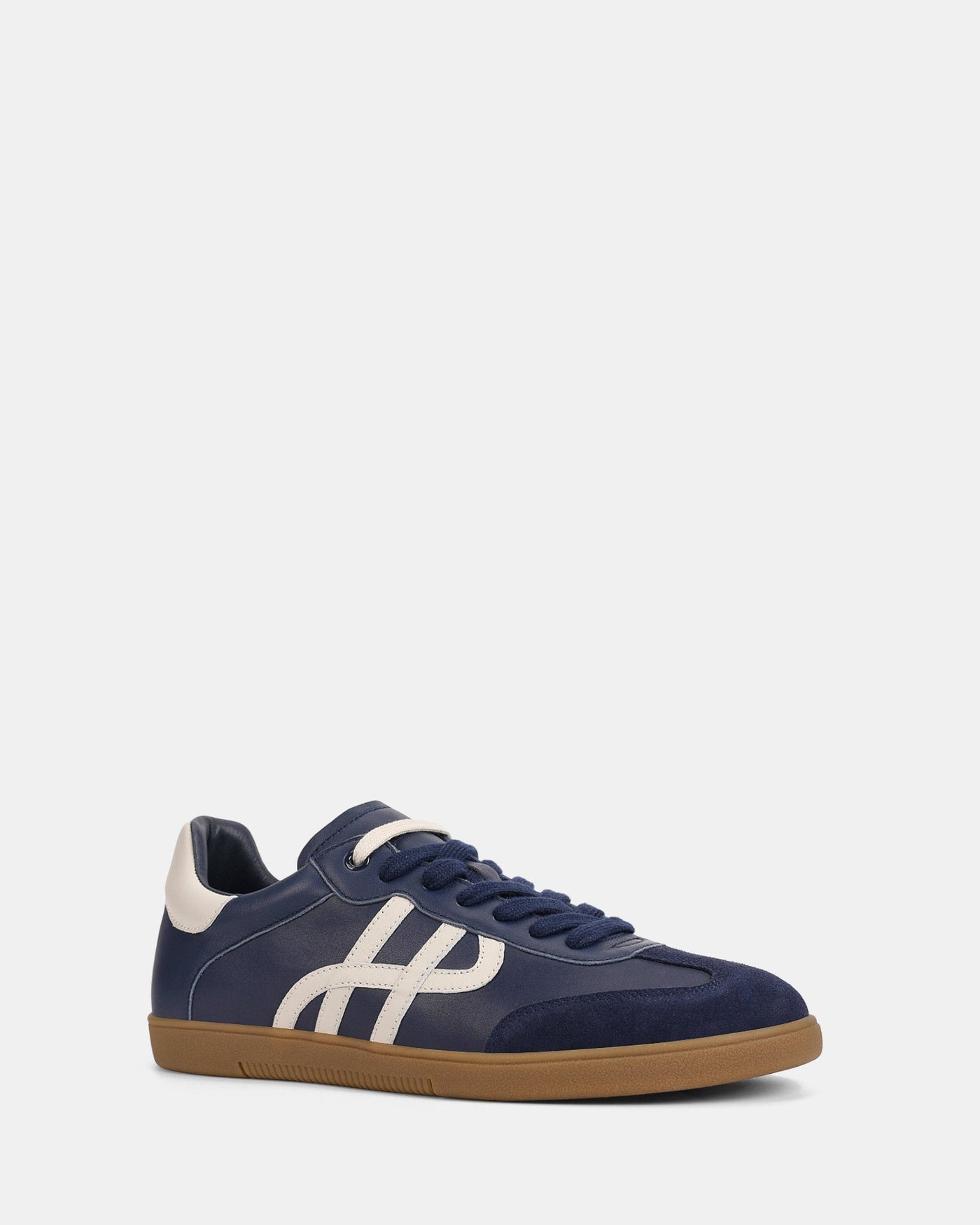 Trackside Sneaker Tiebreak